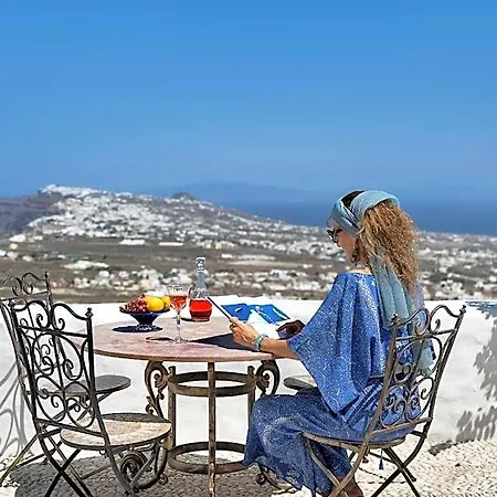 Santorini Vista Legacy Retreat - Live The History, Wake To The View Hotel Santorini Island